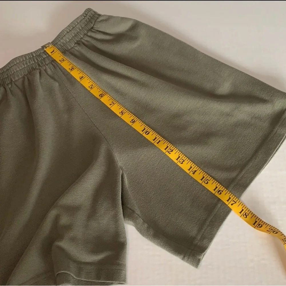 Westport Ltd by Dress Barn 2pc green Short set Women’s size S/M - Picture 13 of 14